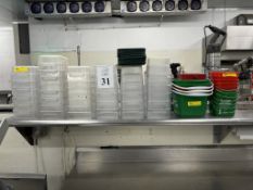 LOT CONSISTING OF ASSORTED SIZE PLASTIC CONTAINERS