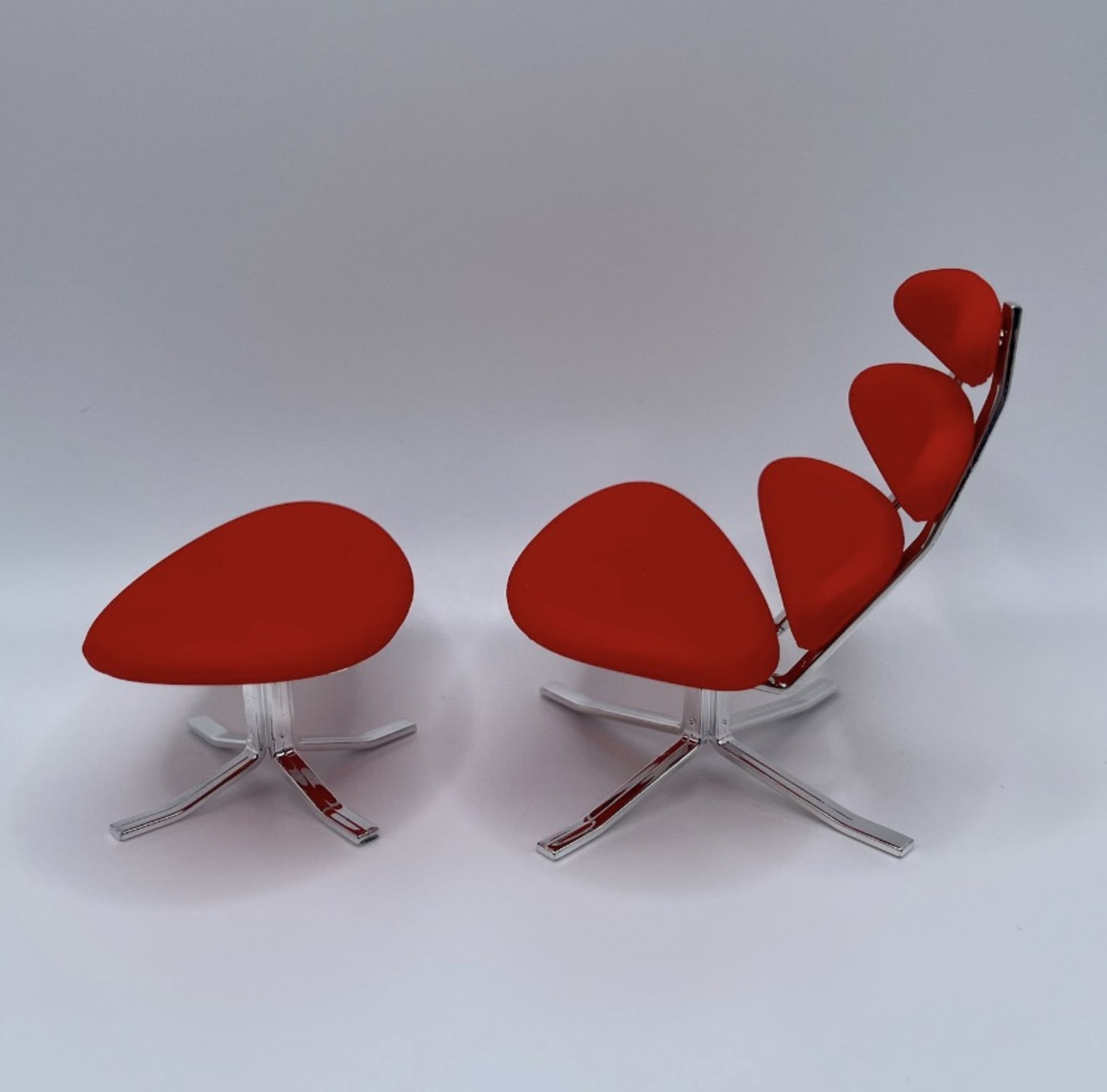 1/12 Scale Corona Chair, Desk Displays - Image 2 of 4