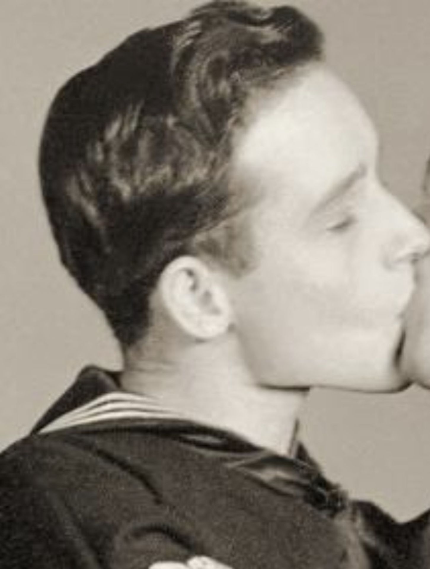 World War II, 1940, Kissing Men - Image 4 of 5