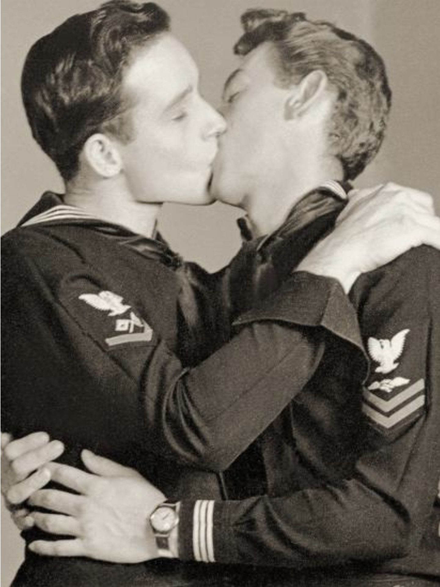 World War II, 1940, Kissing Men