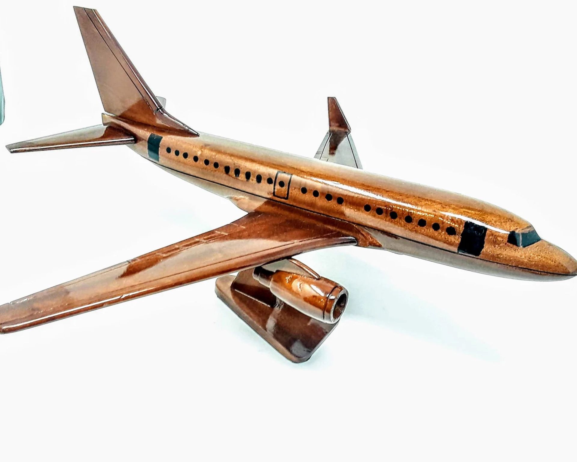 Boeing 737 Wooden Scale Desk Display