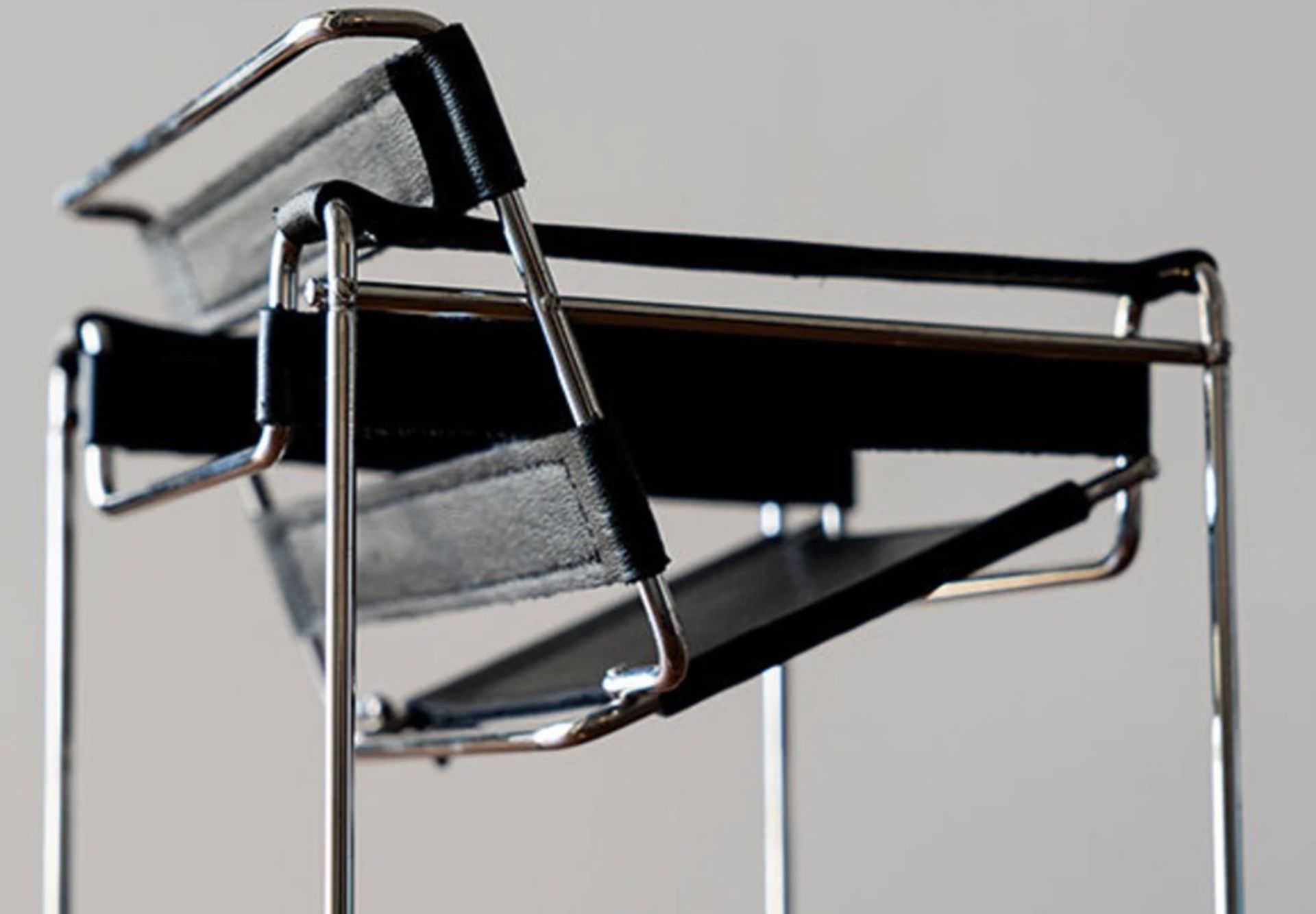 Wassily Chair (B3 Chair) 1/6 Scale Model Desk Display - Bild 3 aus 5