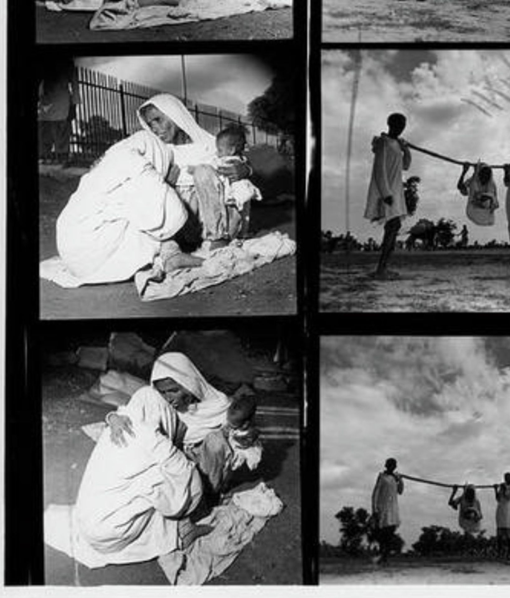 Margaret Bourke White "India Migration during Hindu-Muslim Conflict" Contact Sheet - Image 3 of 5