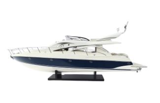 Sunseeker Manhattan 64 Wooden Yacht Scale Display Desk Model