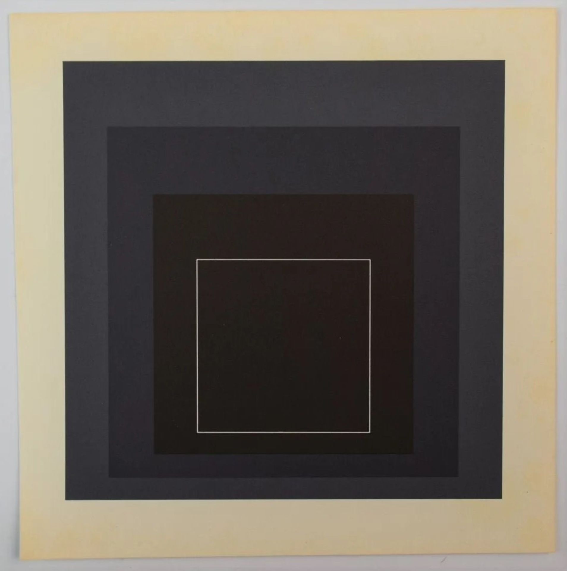 Joseph Albers- Homage to the square 1971