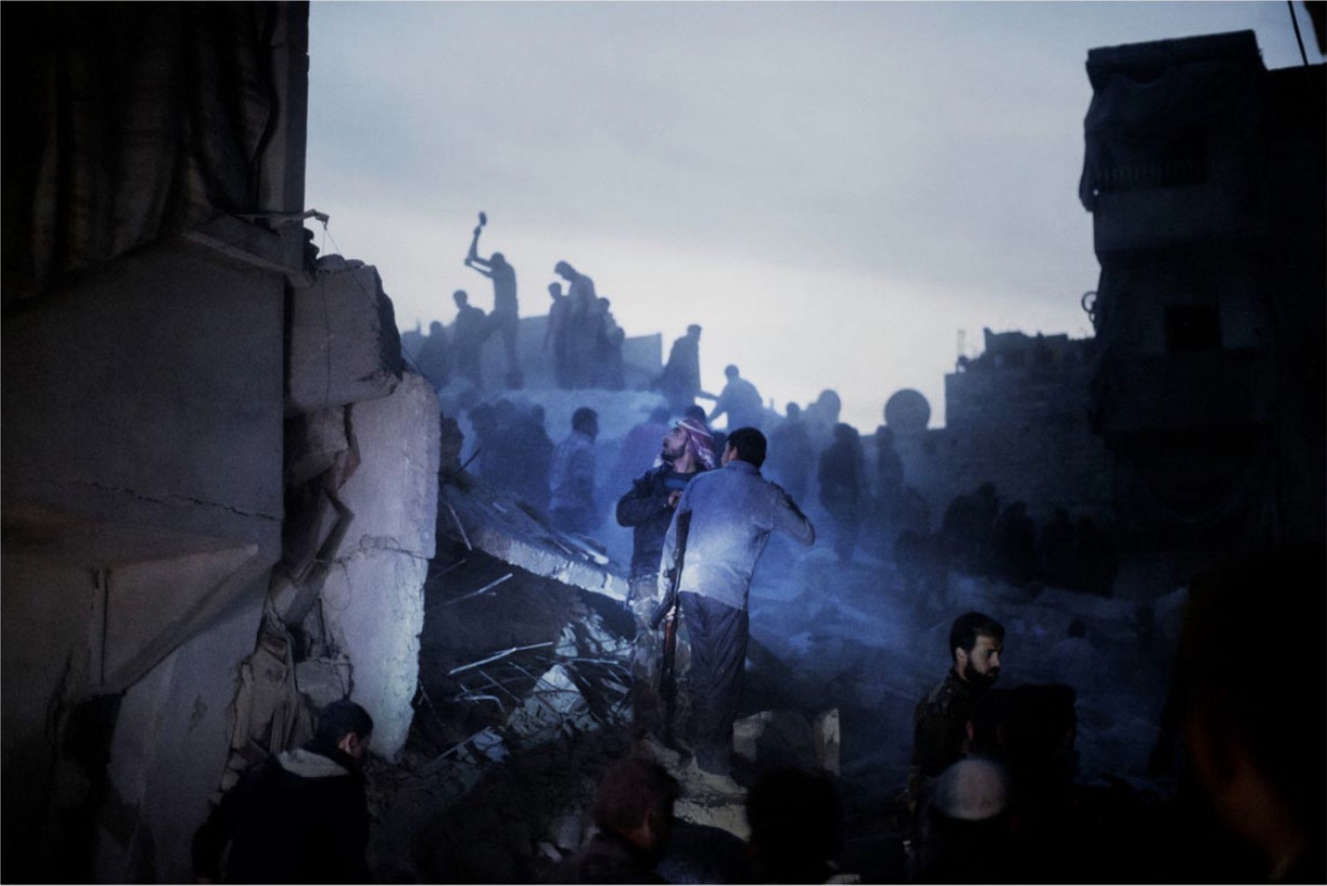 Moises Saman "Aleppo, Syria, 2013" Photo Print