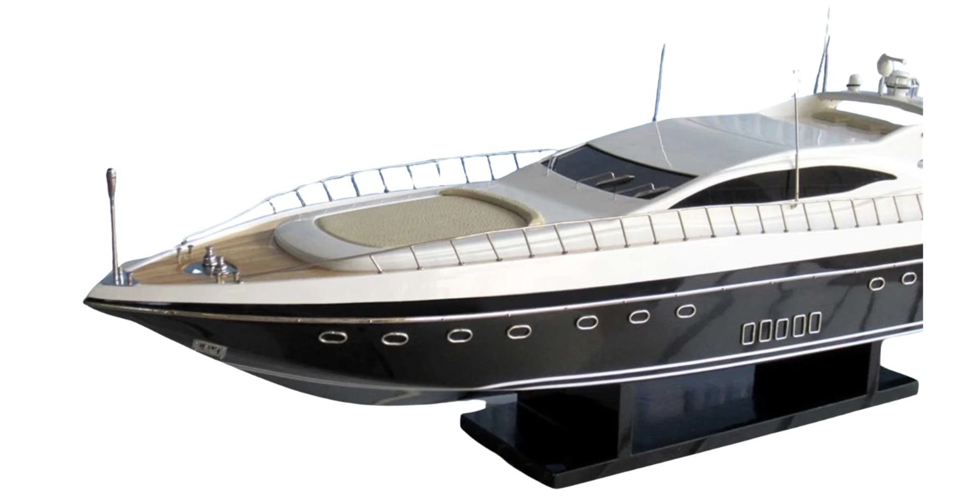 Mangusta Yacht Wooden Scale Desk Display Model - Image 3 of 8
