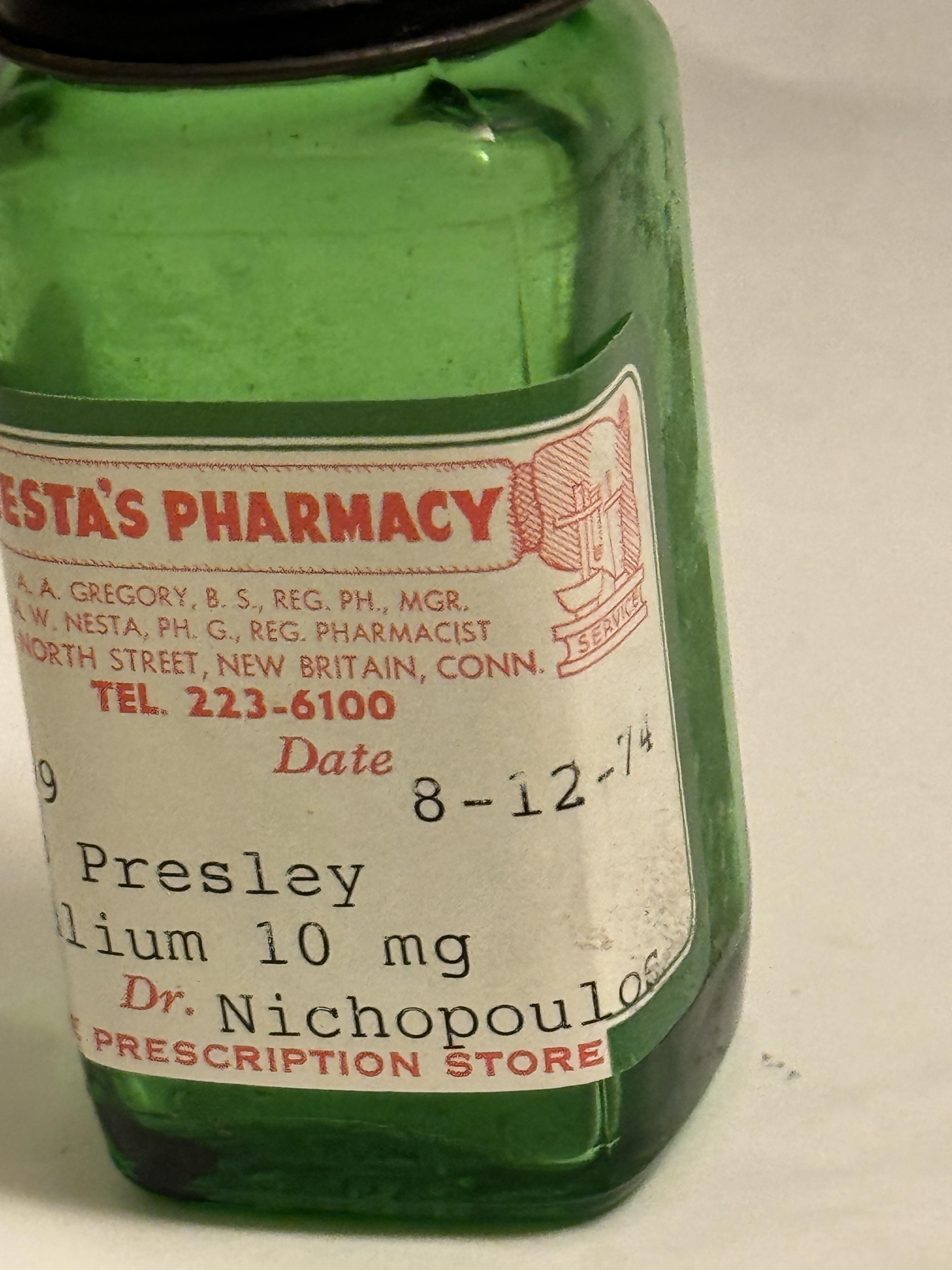 Elvis Presley Valium prescription bottle - Image 6 of 7