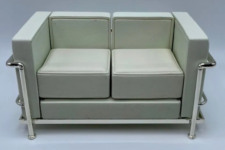 Pair of Le Corbusier Sofas, 1/12 Scale, Desk Display - Image 2 of 2