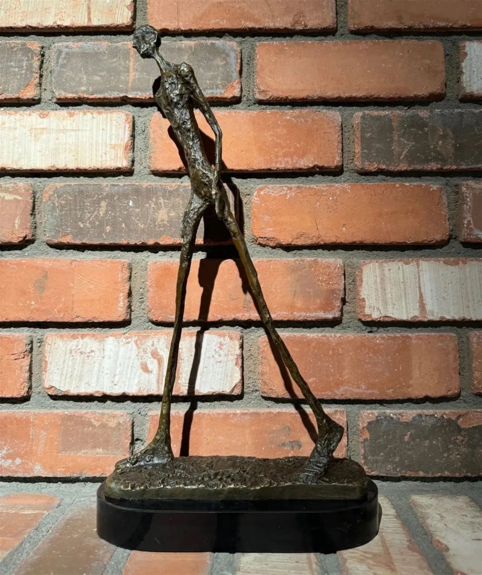 Alberto Giacometti "Walking Man, 1960" Sculpture - Bild 2 aus 11