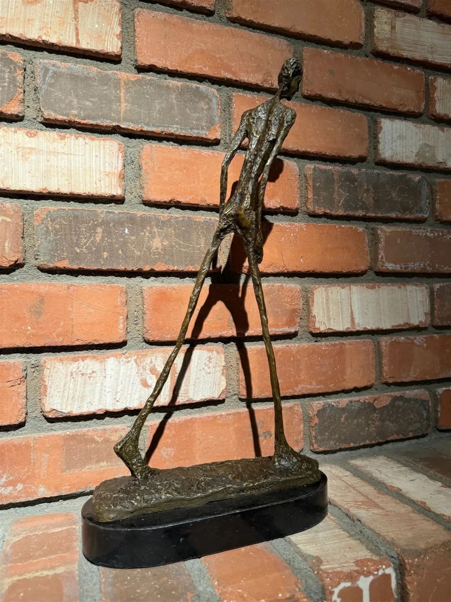 Alberto Giacometti "Walking Man, 1960" Sculpture - Bild 9 aus 11