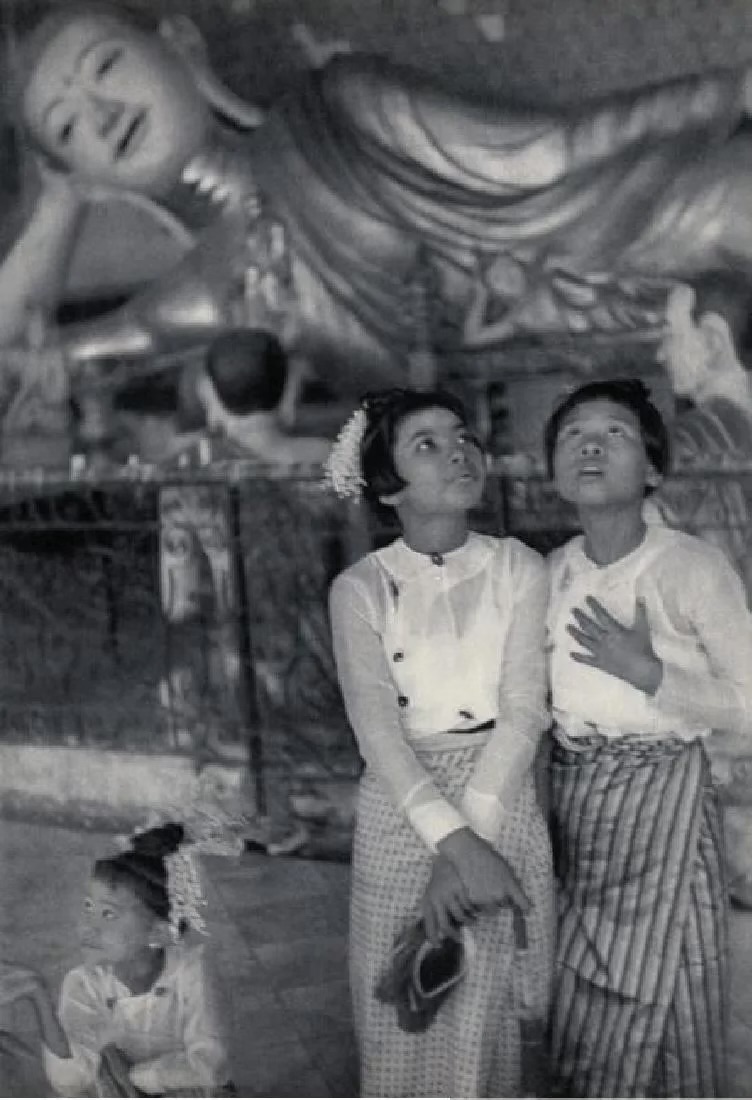 Henri Cartier-Bresson - Rangoon, Burma, 1948