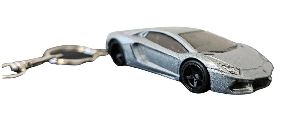 Lamborghini Aventador Keychain - Image 5 of 5