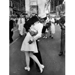 Alfred Eisenstaedt "Times Square Kiss" Photo Print