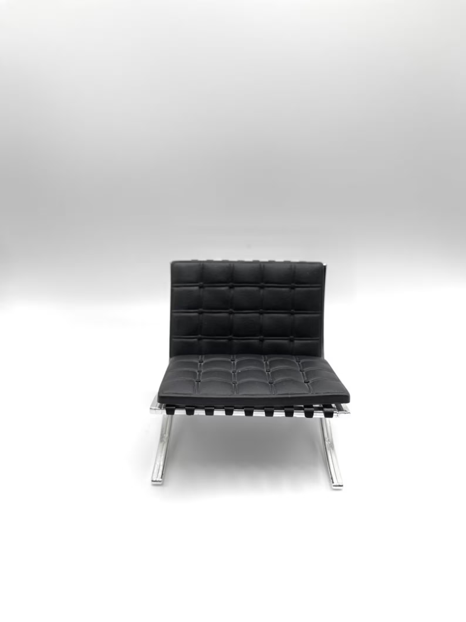 Barcelona Chair Desk Display Model - Image 3 of 5