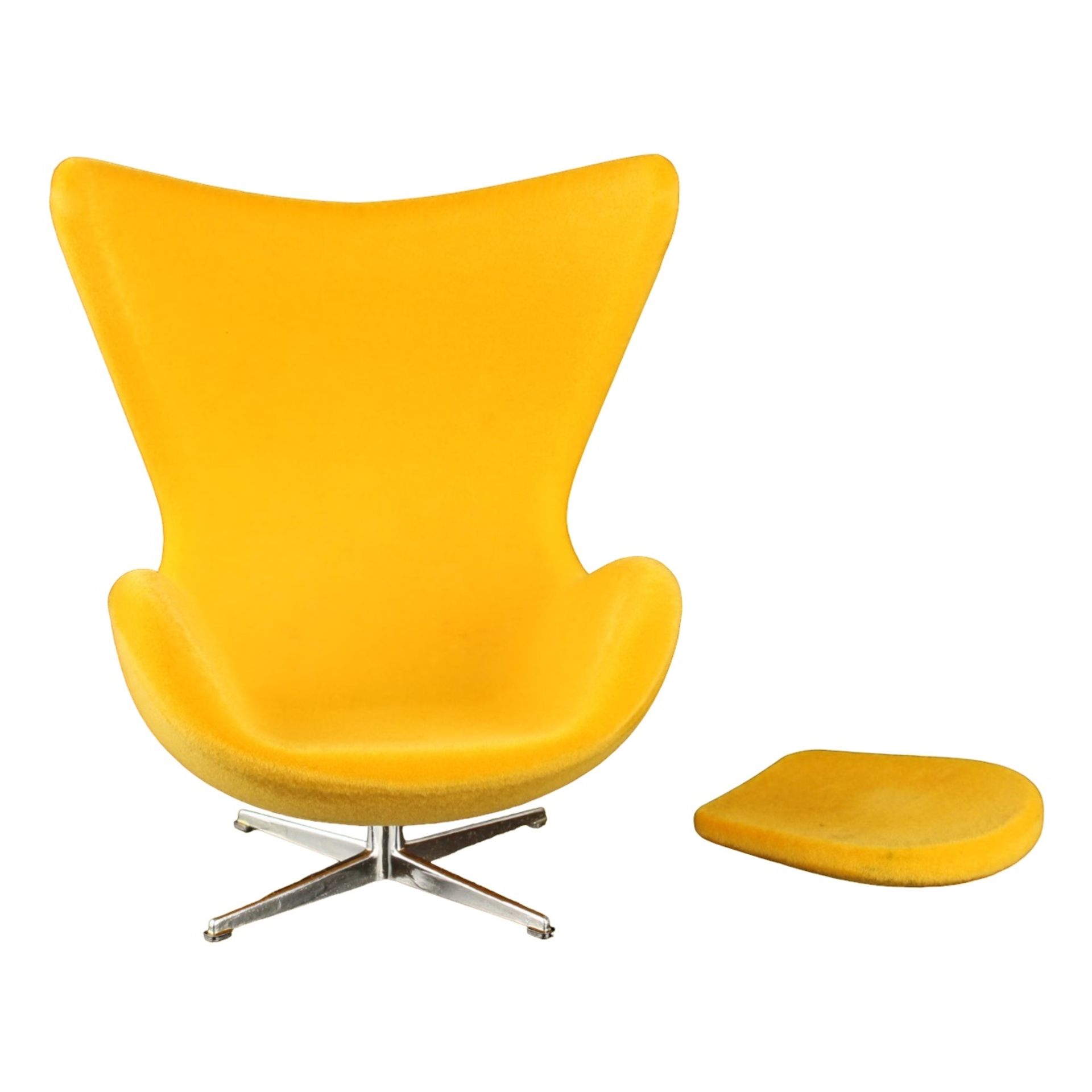 Arne Jacobsen "Egg Chair" Desk Display - Bild 3 aus 4