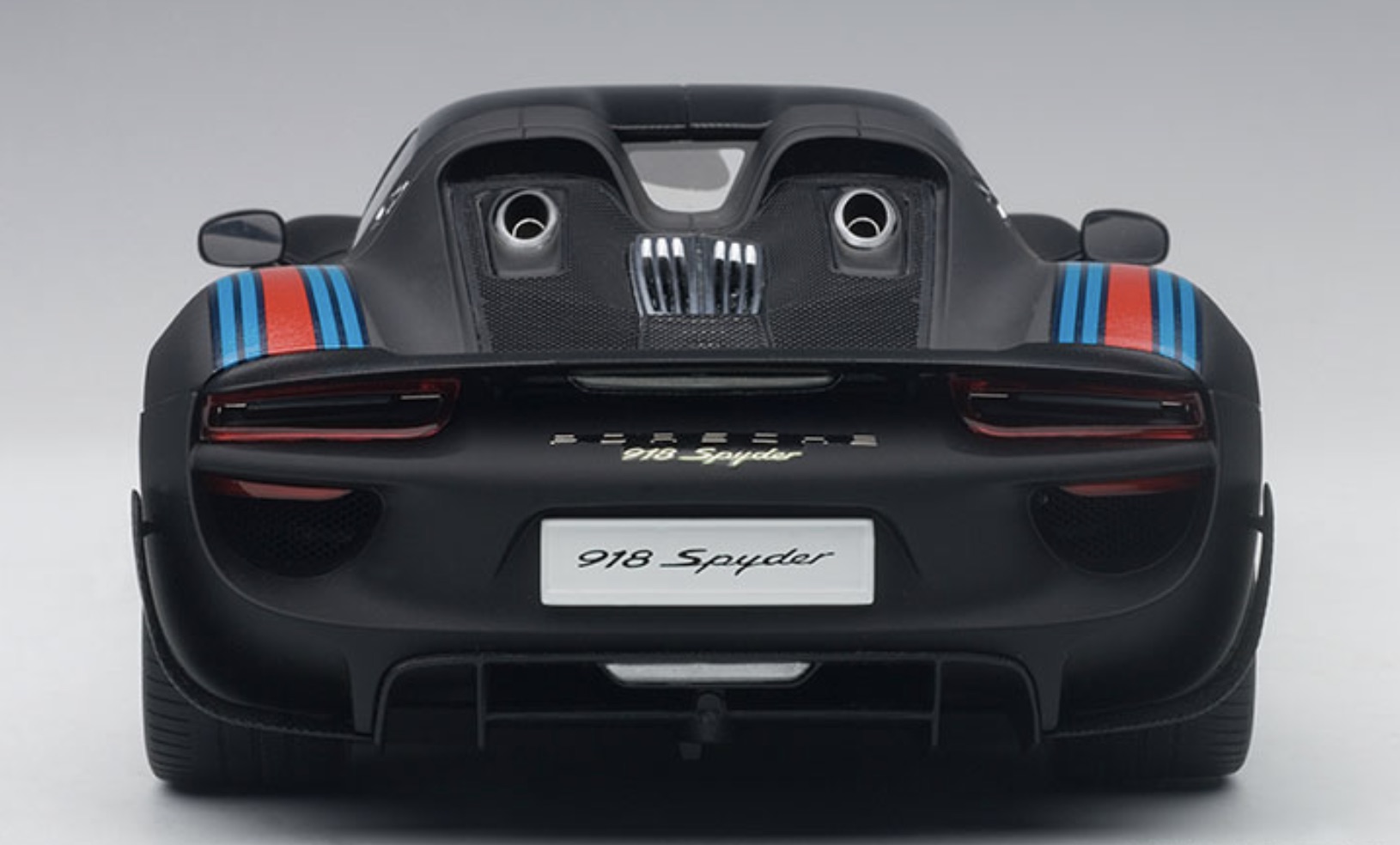 Porsche 918 Scale Model - Image 2 of 6