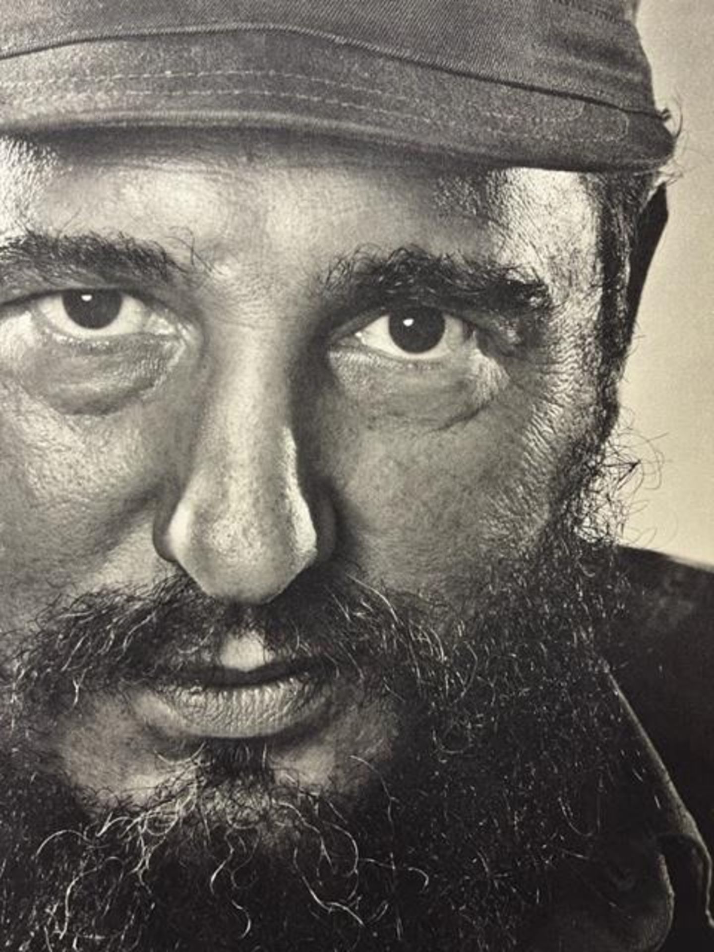 Yousuf Karsh "Fidel Castro" Print. - Bild 2 aus 6