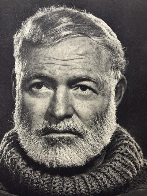 Yousuf Karsh "Ernest Hemmingway" Print. - Bild 2 aus 6