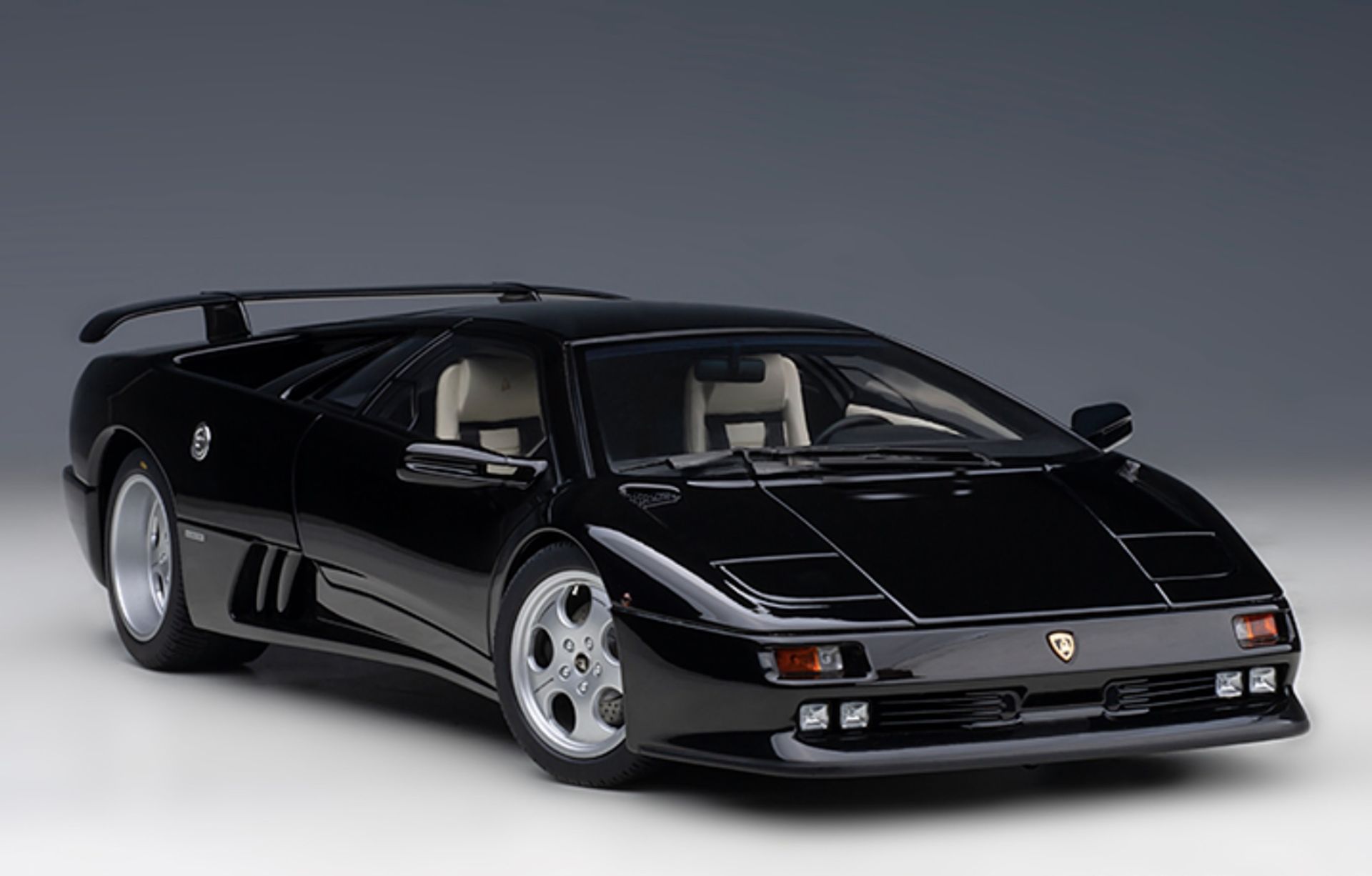 Lamborghini Diablo SE30 Scale Model - Bild 6 aus 6