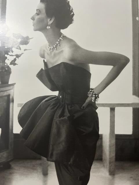 Richard Avedon "Dorian Leigh" Print. - Image 4 of 6