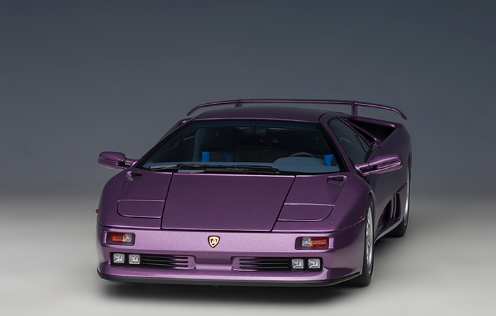 Lamborghini Diablo SE30 Scale Model - Bild 8 aus 8