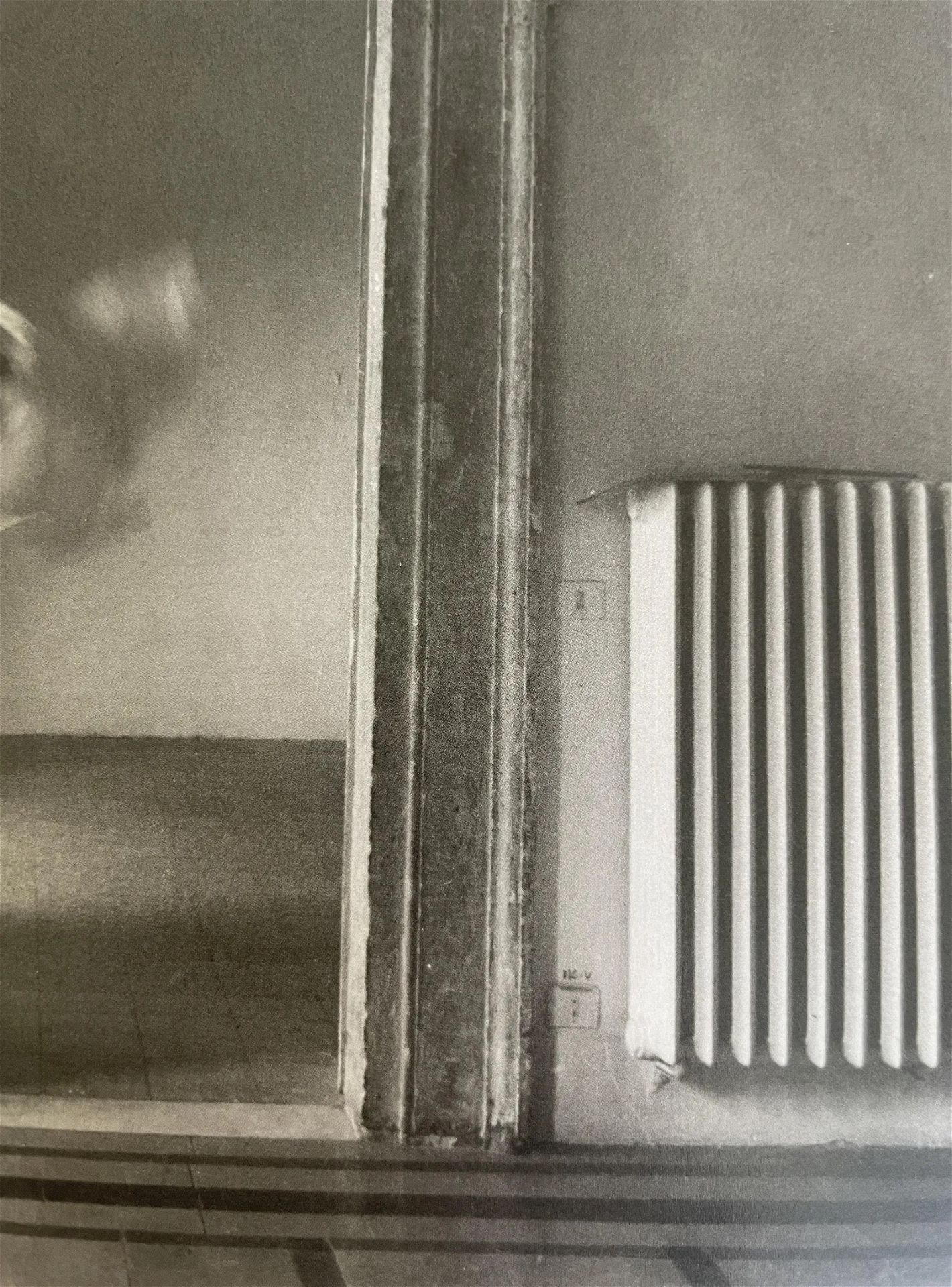 Francesca Woodman "Angel, Rome, 1977" Print - Bild 5 aus 6