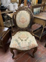 A late Victorian hall chair