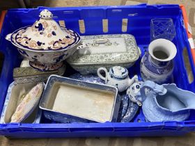 A job lot of assorted collectable ceramics, shipping unavailable