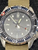 A modded Seiko 7002 automatic 200m divers wrist watch in working order NH35A movement, blank