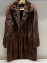 A vintage ladies Hutchinson fur coat (no size)