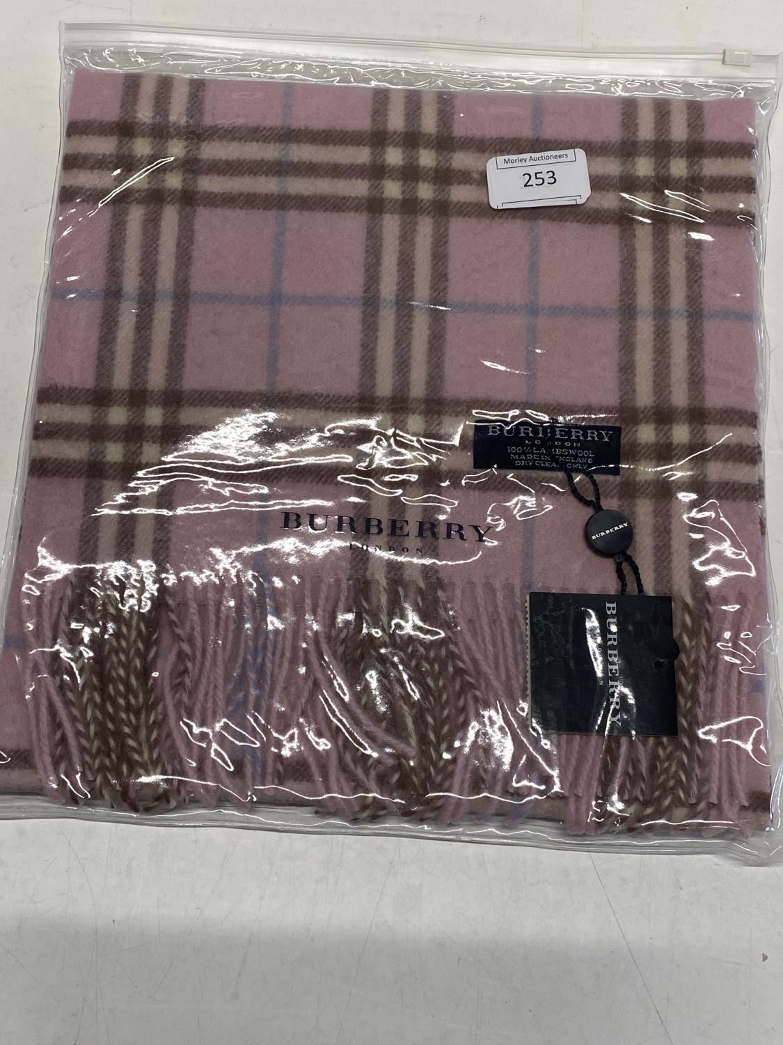 A new with tags Burberry 100% lambs wool pink long scarf 166 x 38cm