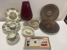 A selection of assorted collectables including jelly moulds and other