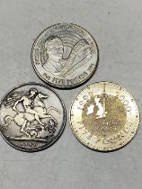 A Victorian double florin coin dated 1889 and two collectable five pound coins