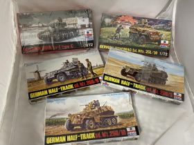 Five assorted Esci model kits (unchecked)
