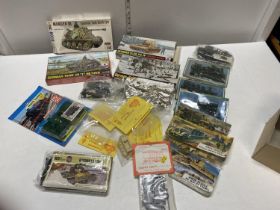 Four boxed assorted model kits and selection of loose models (unchecked) Airfix, Esci etc
