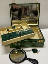 A vintage American green synthetic jewellery box