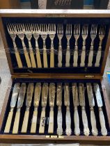 A cased set of vintage cutlery