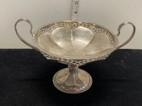 A hallmarked for Birmingham 1919 silver heavy handled bon bon dish with pierce work decoration to