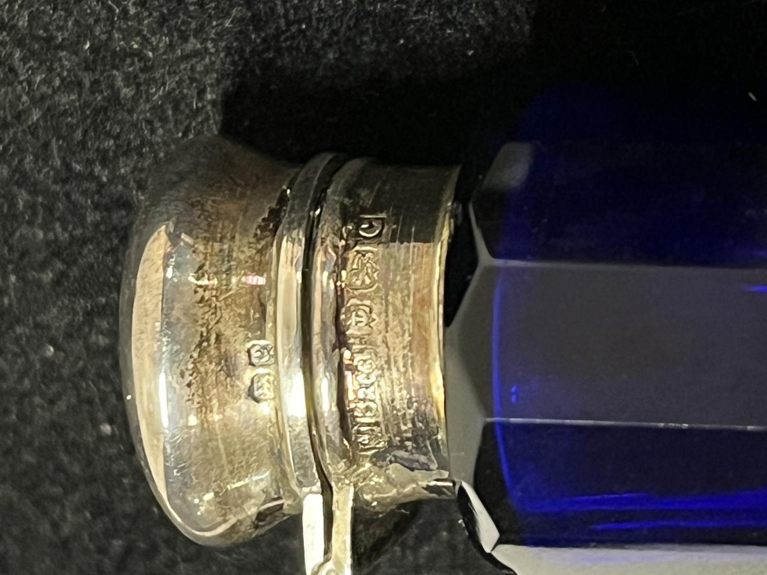 Two small hallmarked silver topped scent bottles, one in blue glass and one in cranberry glass - Image 3 of 3