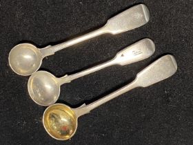 Three assorted early Victorian spoons, different makers, total weight 40g