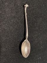 A hallmarked for London 1896 silver spoon, maker unknown, 11g