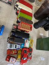 A job lot of assorted loose die-cast models