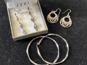 A selection of 925 silver jewellery