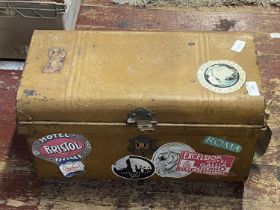 A vintage metal travelling trunk 50x30,30cm, shipping unavailable