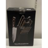 A boxed 15 piece knife set (unchecked)