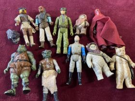 A selection of 1983/84 Star Wars figures