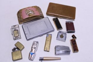 A selection of assorted smoking related items