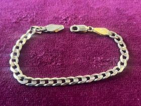 A 9ct gold bracelet 8.05g