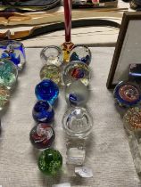 A good selection of collectible paperweights